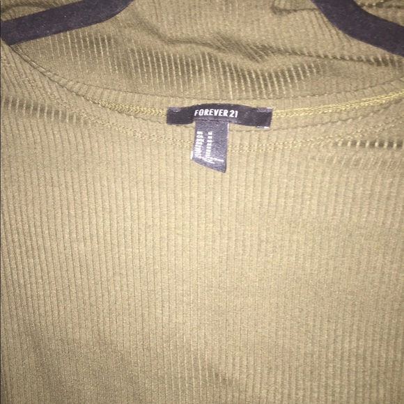 Forever 21 Long sleeve olive dress - Picture 3 of 3